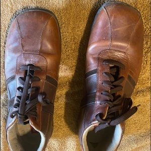 Men’s casual shoes